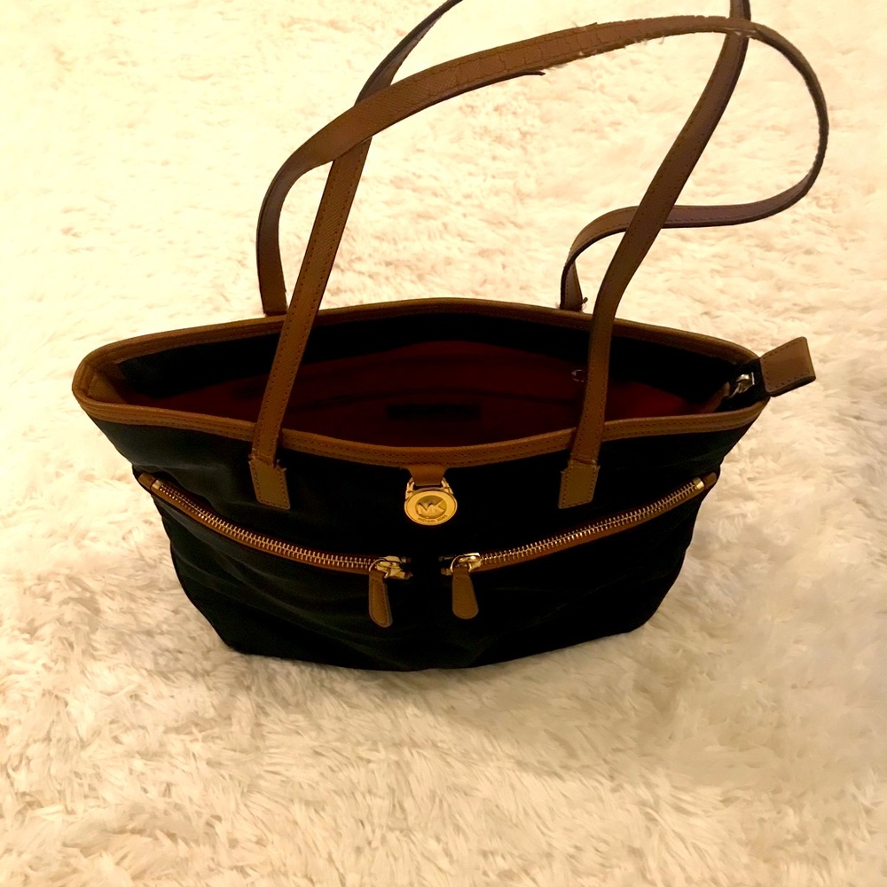MICHEAL KORS PURSE